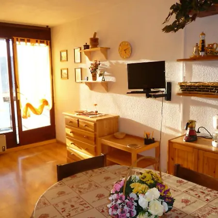 Apartment Confort Avec Balcon - Skis Aux Pieds - 4 Pers - Lave-vaisselle, Lave-linge - Animaux Acceptes - Fr-1-445-71